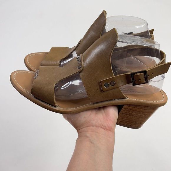 Barbara Barbieri saddle leather stacked heel sandals 9 - Picture 3 of 10